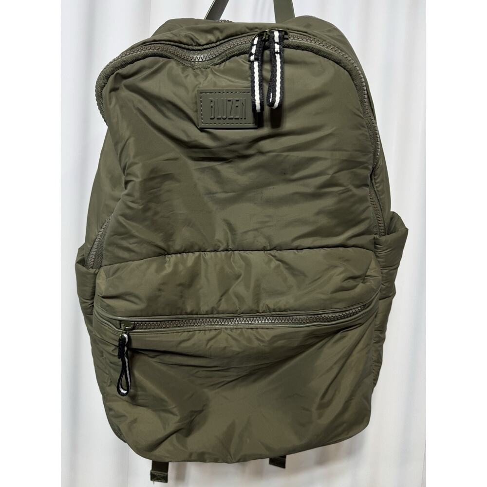 Bluzen Parachute Nylon Soft Backpack Olive Large Zipper Pockets